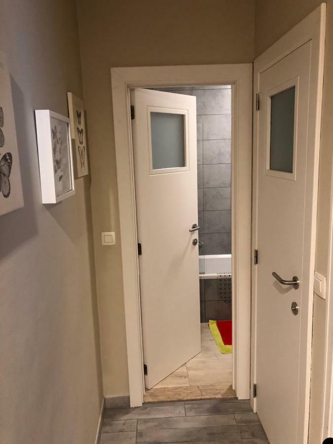 One-Bedroom Apartment Near Atomium บรัสเซลส์ ภายนอก รูปภาพ